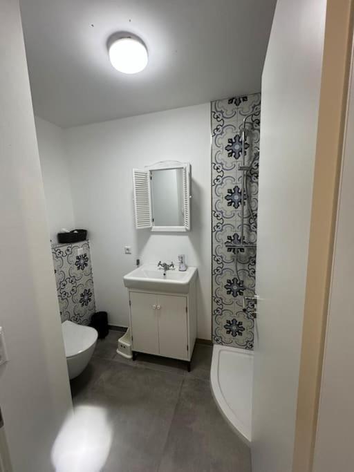 Modernes Ferienhaus In Uedersdorf Экстерьер фото