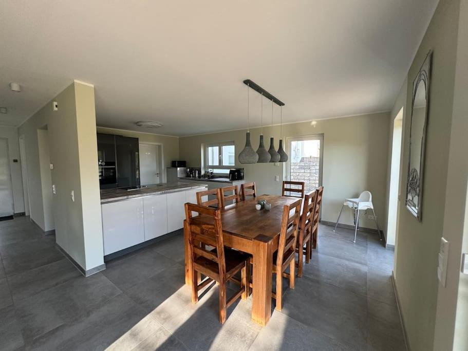 Modernes Ferienhaus In Uedersdorf Экстерьер фото